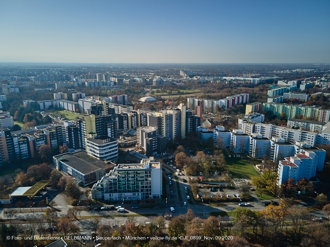 12.11./09.11.2020 - Marx-Zentrum und Umgebung am Karl-Marx-Ring in Neuperlach